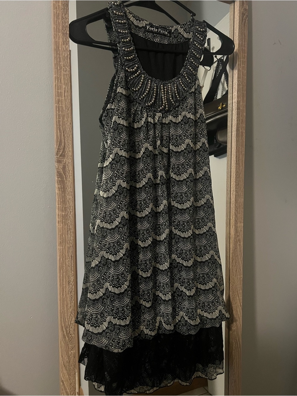 Vintage Y2K Black & Cream Beaded Neckline Lace Mini Party Dress